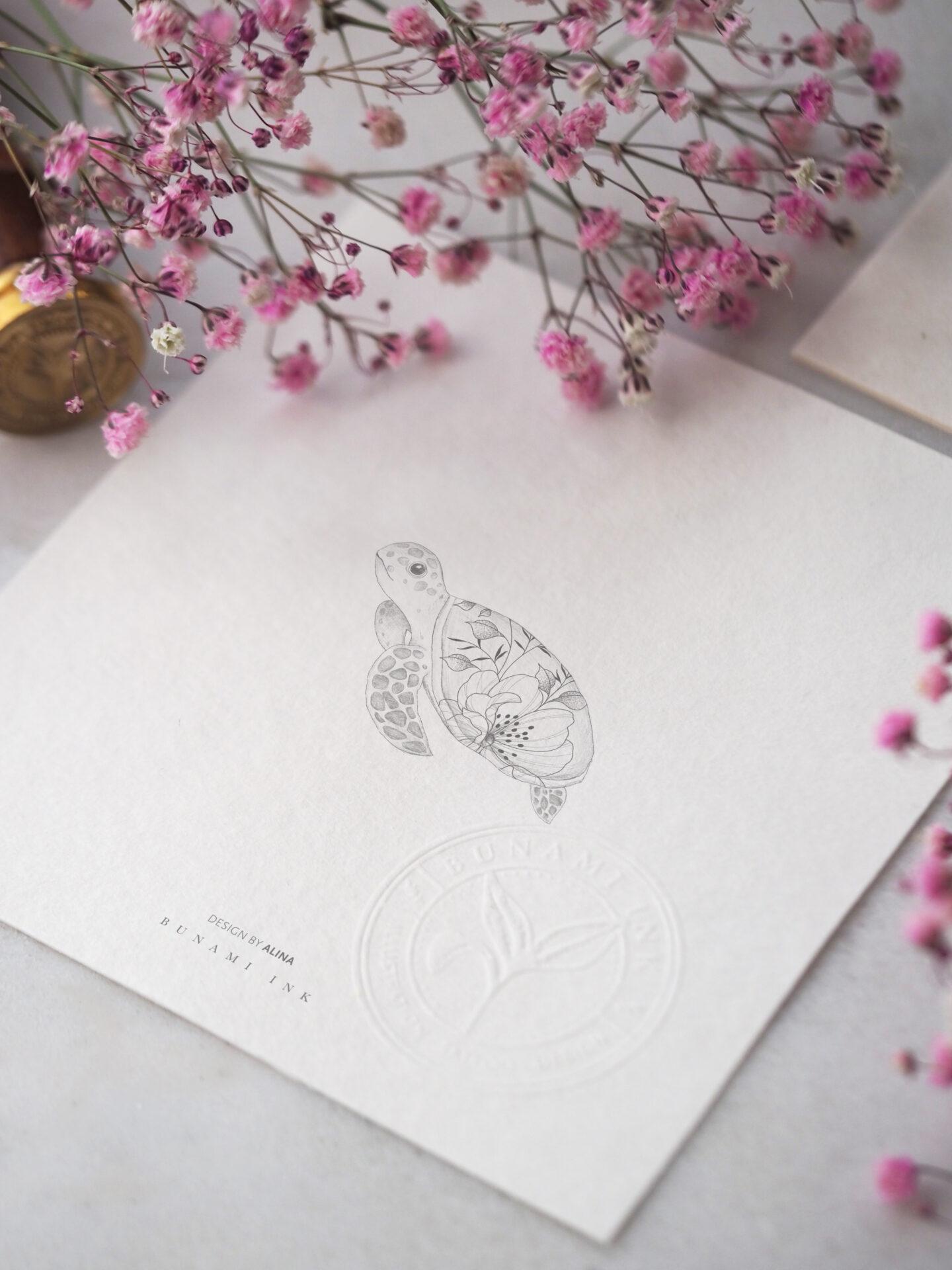 Floral sea turtle by Alina BUNAMI INK 2023-07-27