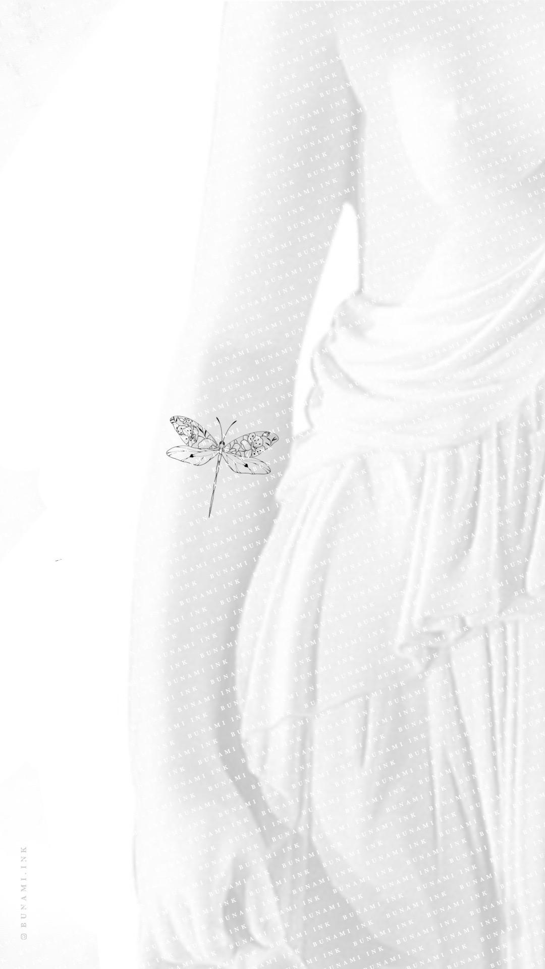 Figur1 Floral Dragonfly by Alina BUNAMI INK 2024-11-26